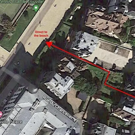 Beau à 30m De La / Beautiful 30m From The Trouville-sur-Mer