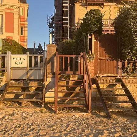 Beau à 30m De La / Beautiful 30m From The *