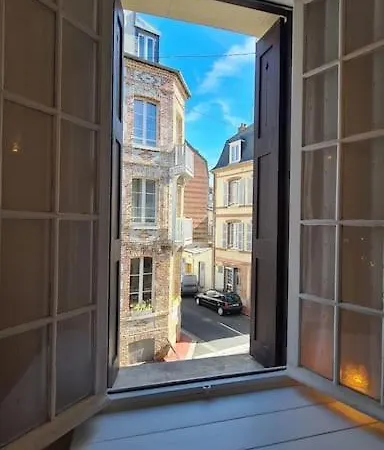 Beau à 30m De La / Beautiful 30m From The Apartamento Trouville-sur-Mer