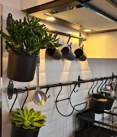 Beau A 30m De La / Beautiful 30m From The 트로우빌쉬메르