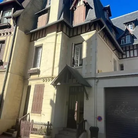 아파트 Beau A 30m De La / Beautiful 30m From The 트로우빌쉬메르