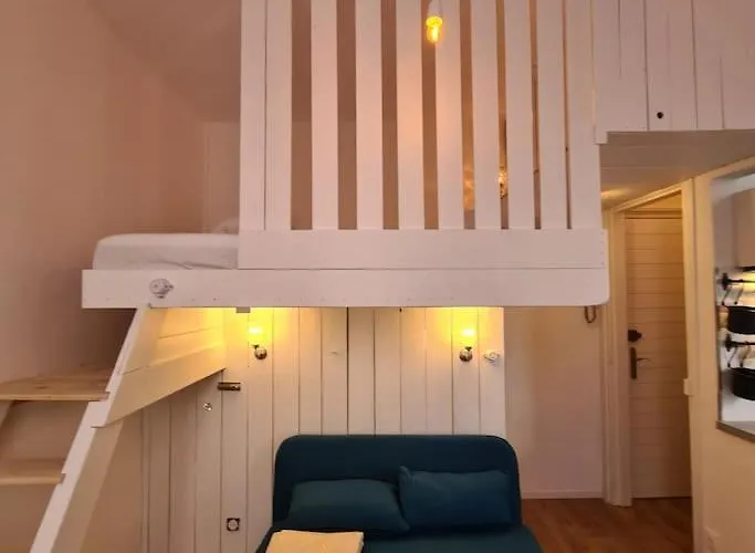 Beau A 30m De La / Beautiful 30m From The