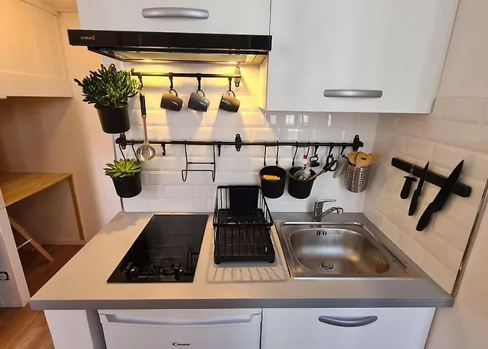 Beau A 30m De La / Beautiful 30m From The Trouville-sur-Mer